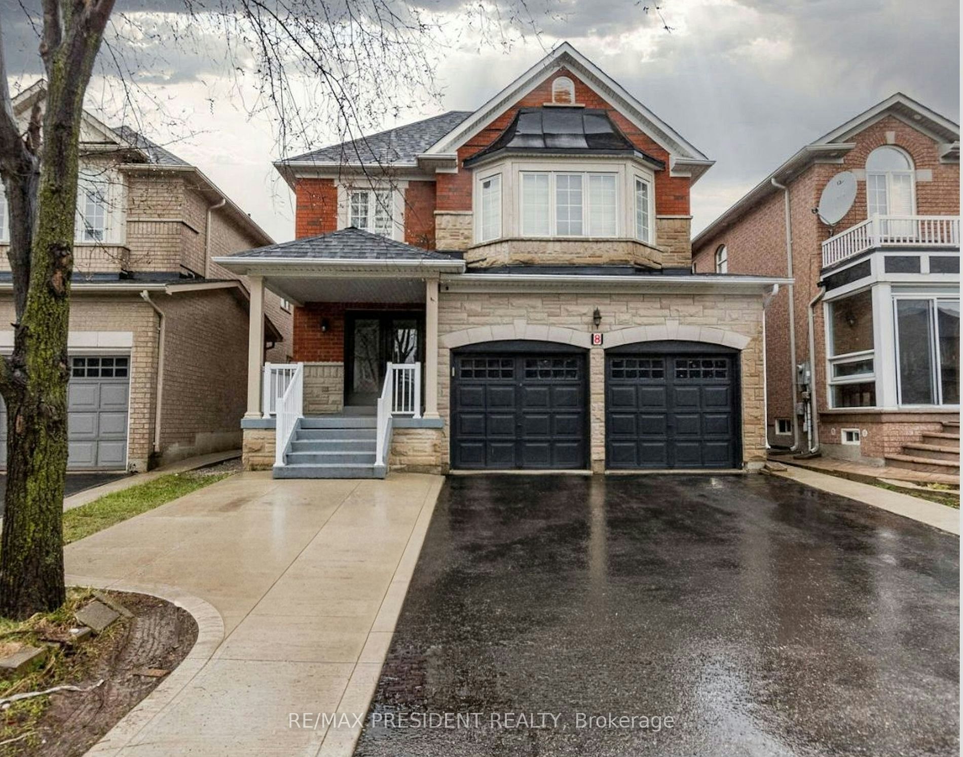 8 River Heights Drive, Brampton, ON, L6P 2M9