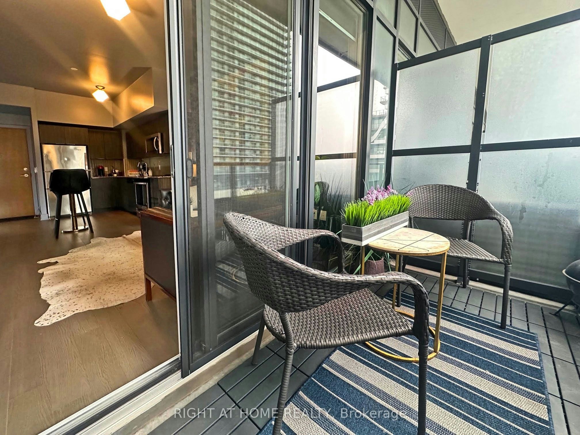 540-30 Shore Breeze Drive, Toronto, ON, M8V 0J1 - 9