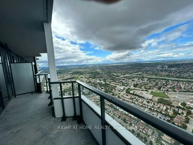 6205-448 Burnhamthorpe Rd Road W, Mississauga, ON, L5B 0R4 - 12