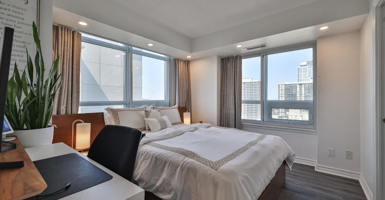 2402-3 Michael Power Place, Toronto, ON, M9A 0A2 - 16
