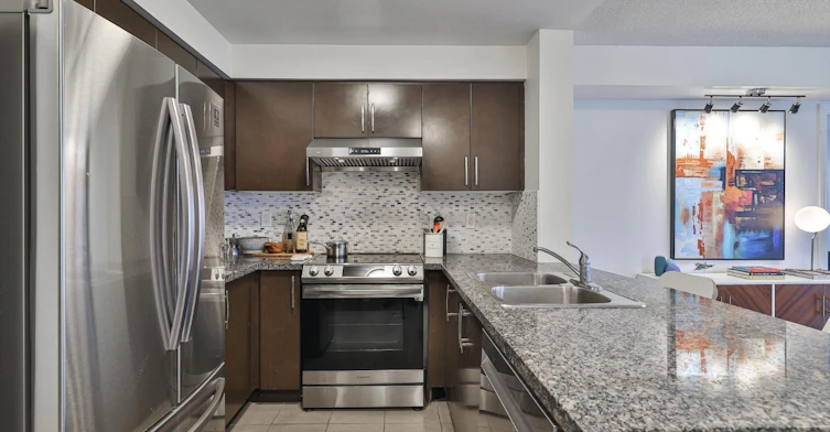 2402-3 Michael Power Place, Toronto, ON, M9A 0A2 - 14