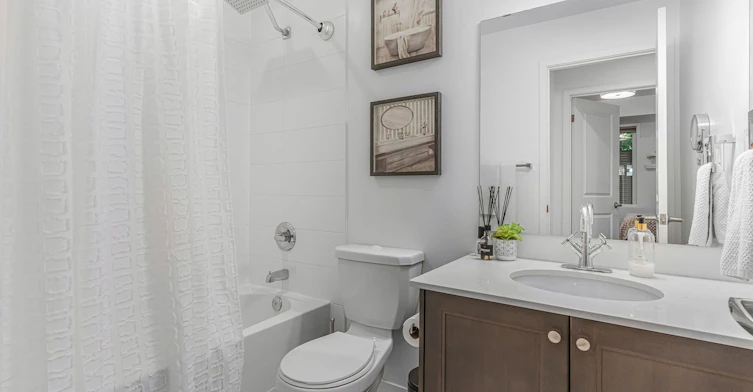 2B-867 Wilson Avenue, Toronto, ON, M3K 0A4 - 16