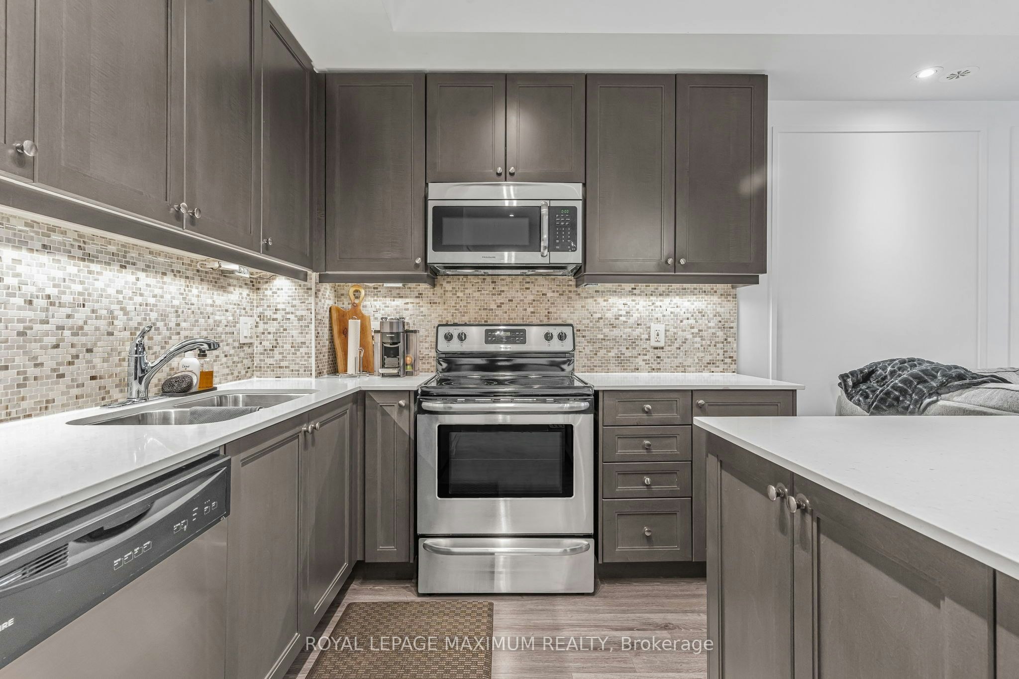 2B-867 Wilson Avenue, Toronto, ON, M3K 0A4 - 6