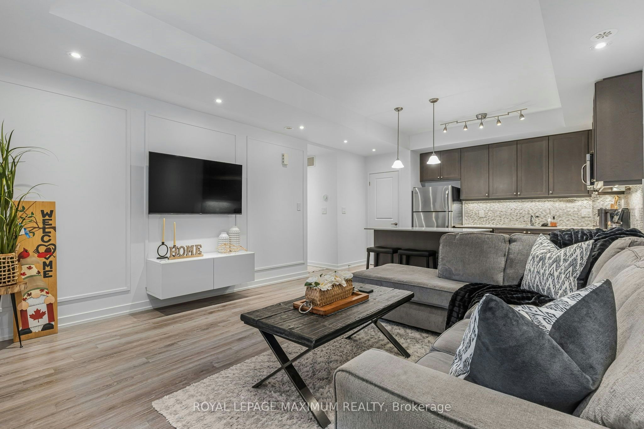 2B-867 Wilson Avenue, Toronto, ON, M3K 0A4
