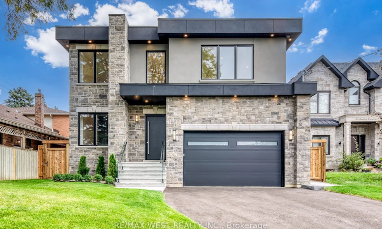 3 Amber Crescent