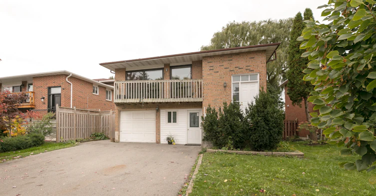 22 Blenheim Drive, Brampton, ON, L6Z 1H9