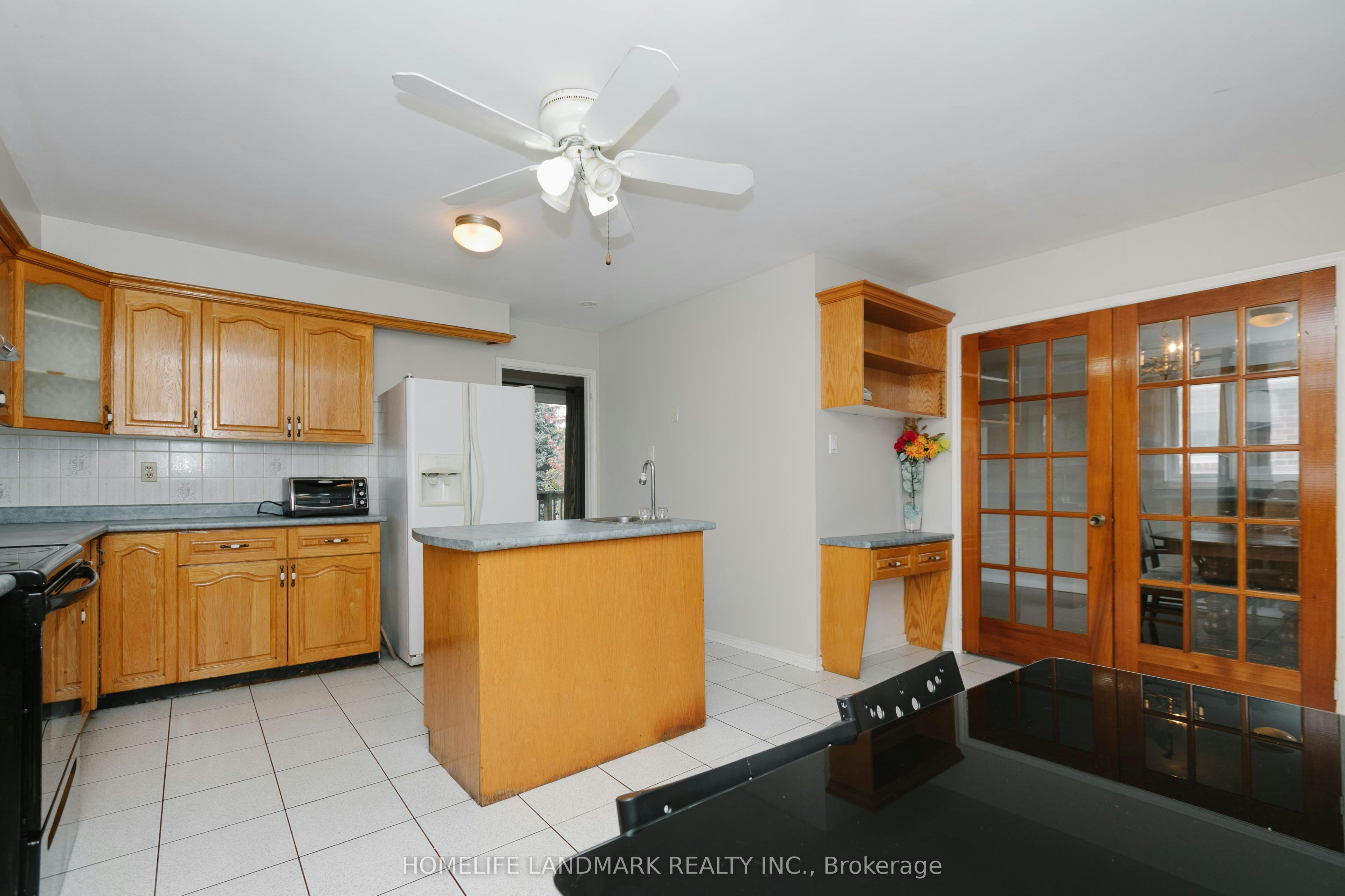 22 Blenheim Drive, Brampton, ON, L6Z 1H9 - 8