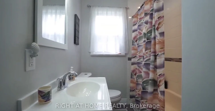 15 Elizabeth Street, Halton Hills, ON, L7G 2R1 - 10