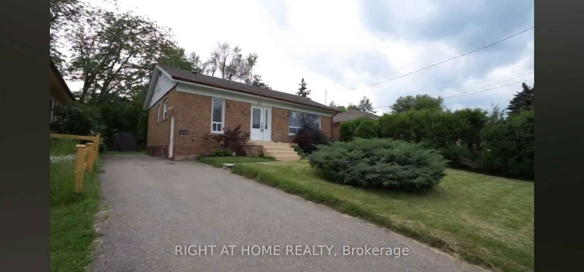 15 Elizabeth Street, Halton Hills, ON, L7G 2R1 - 2