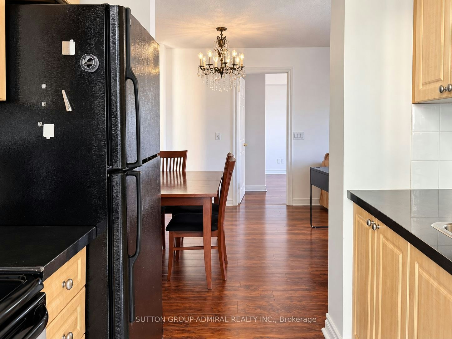 1007-5 Michael Power Place, Toronto, ON, M9A 0A3 - 8
