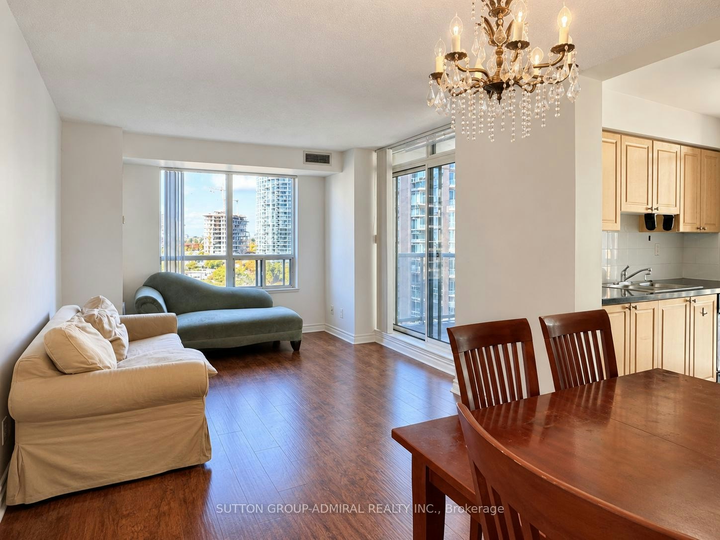 1007-5 Michael Power Place, Toronto, ON, M9A 0A3 - 3