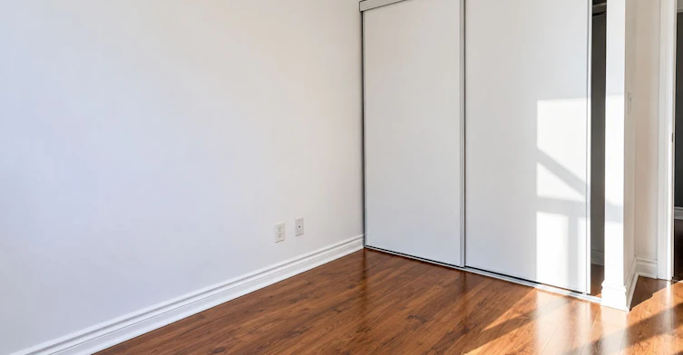 1007-5 Michael Power Place, Toronto, ON, M9A 0A3 - 15