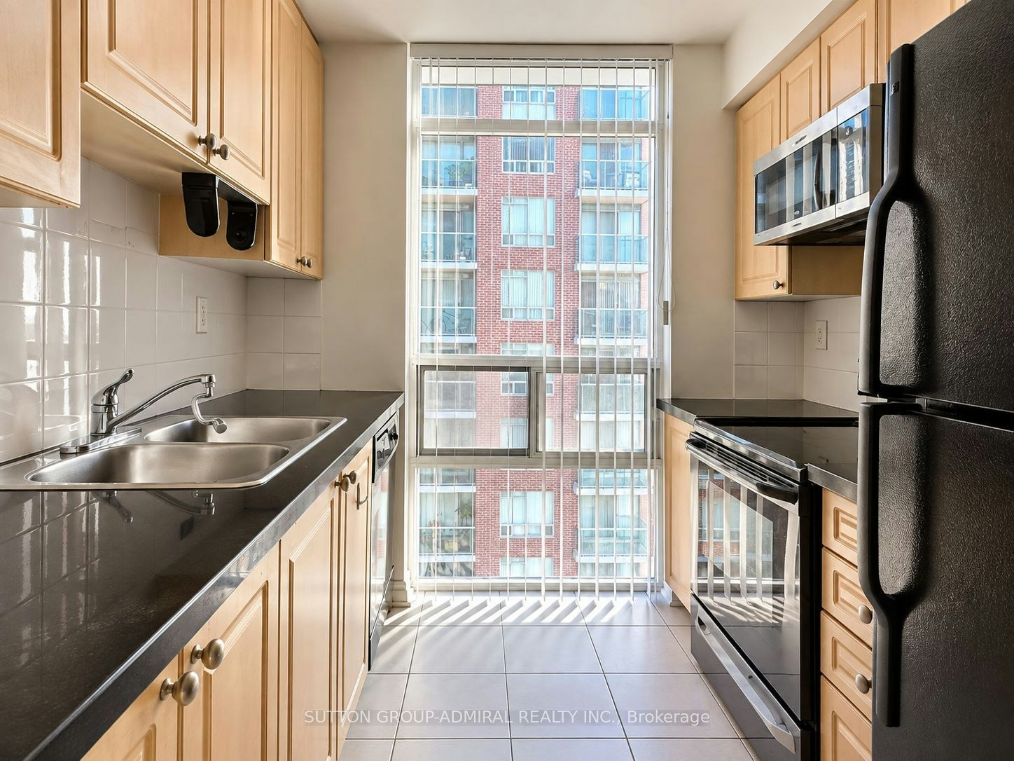 1007-5 Michael Power Place, Toronto, ON, M9A 0A3 - 5