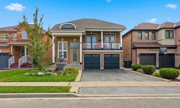 15 Charleswood Circle