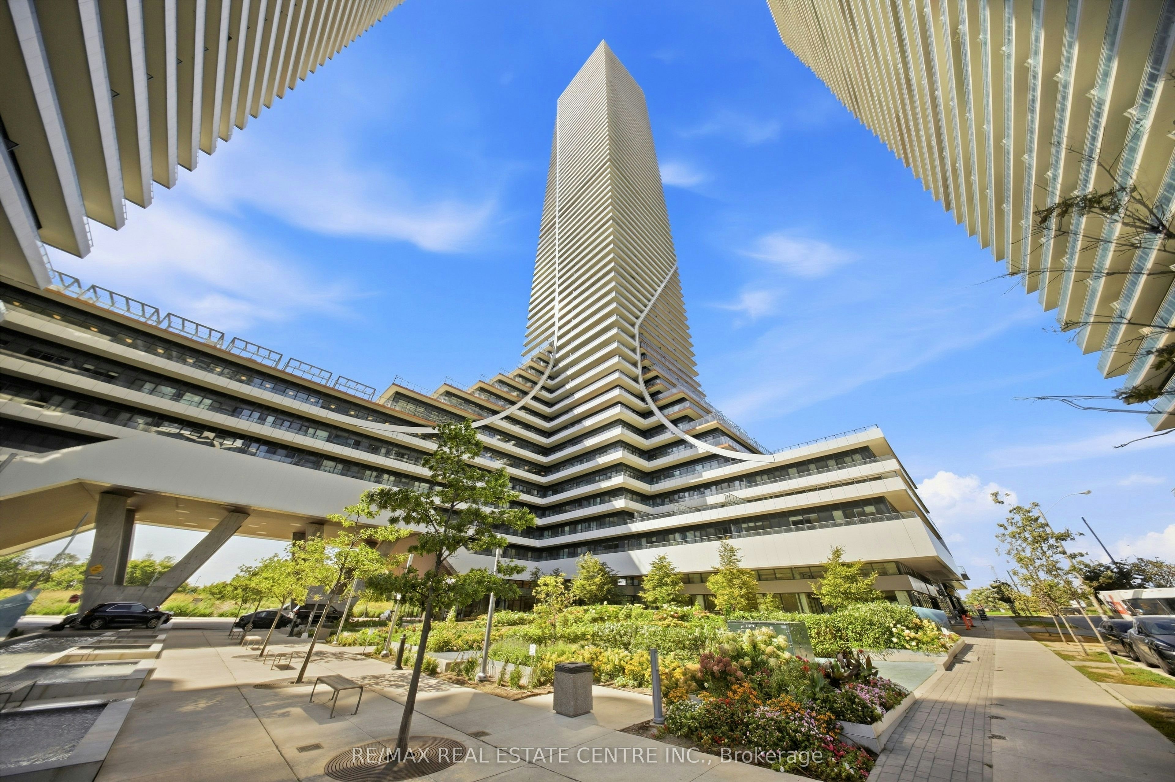 6110-30 Shore Breeze Drive, Toronto, ON, M8V 0J1