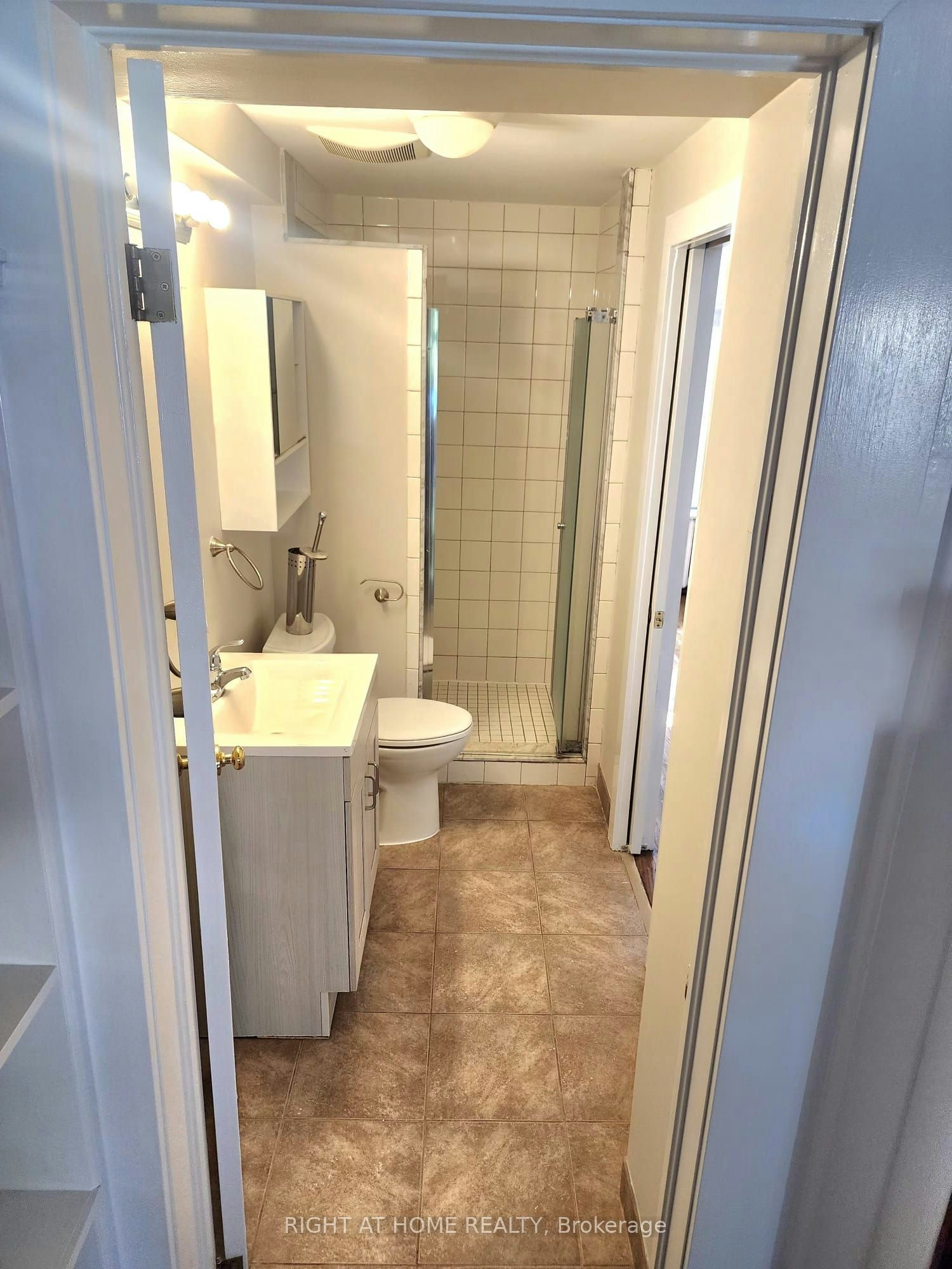 unit 2-32 High Park Boulevard N, Toronto, ON, M6R 1M7 - 11
