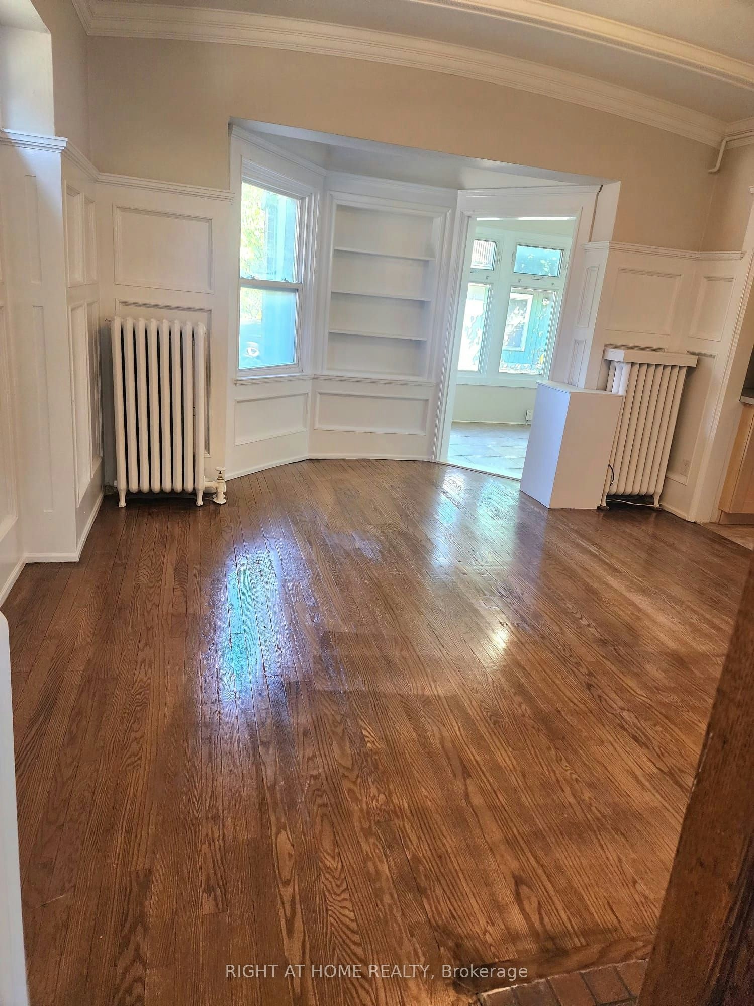 unit 2-32 High Park Boulevard N, Toronto, ON, M6R 1M7 - 2