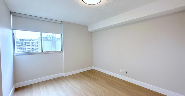 1101-165 La Rose Avenue, Toronto, ON, M9P 3S9 - 11