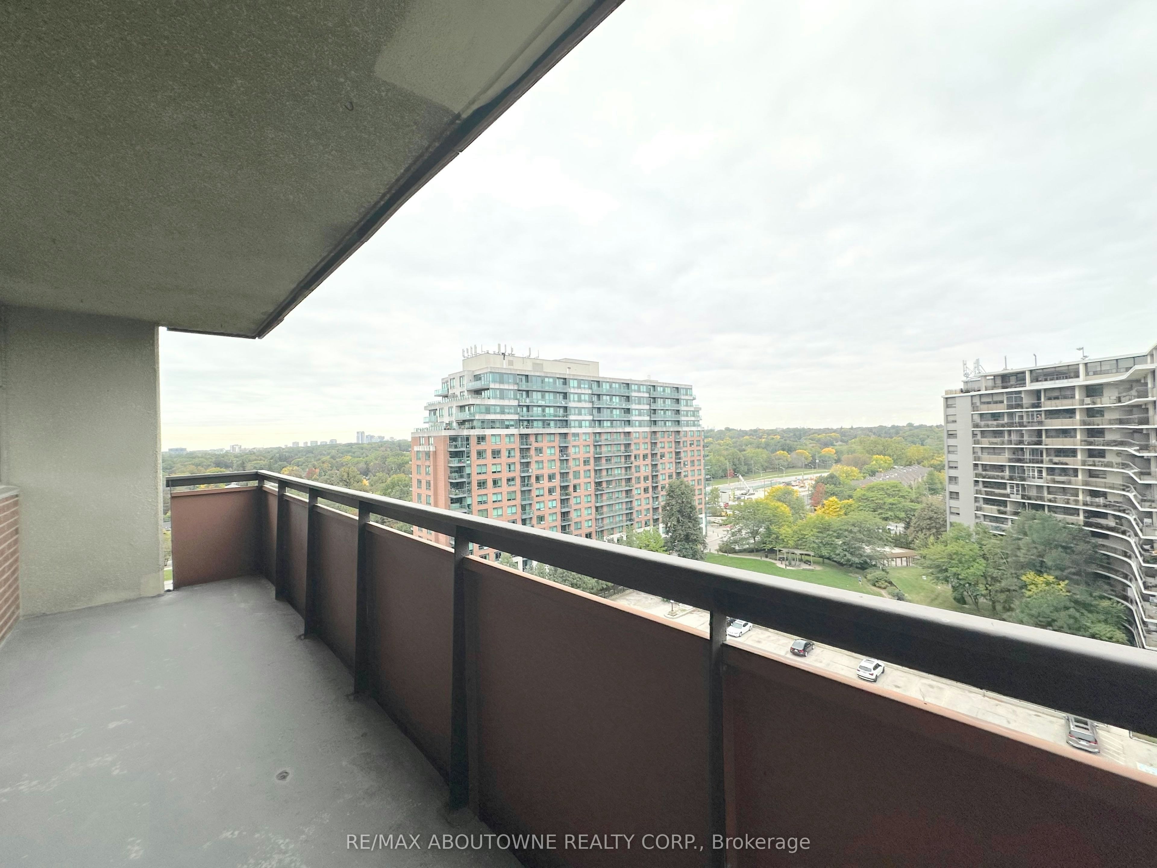1101-165 La Rose Avenue, Toronto, ON, M9P 3S9 - 15