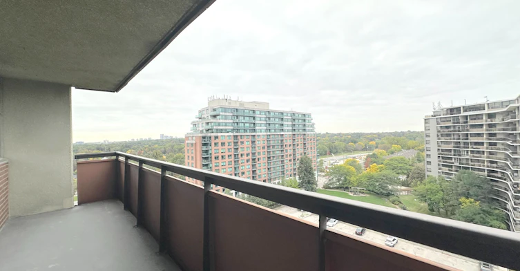1101-165 La Rose Avenue, Toronto, ON, M9P 3S9 - 15
