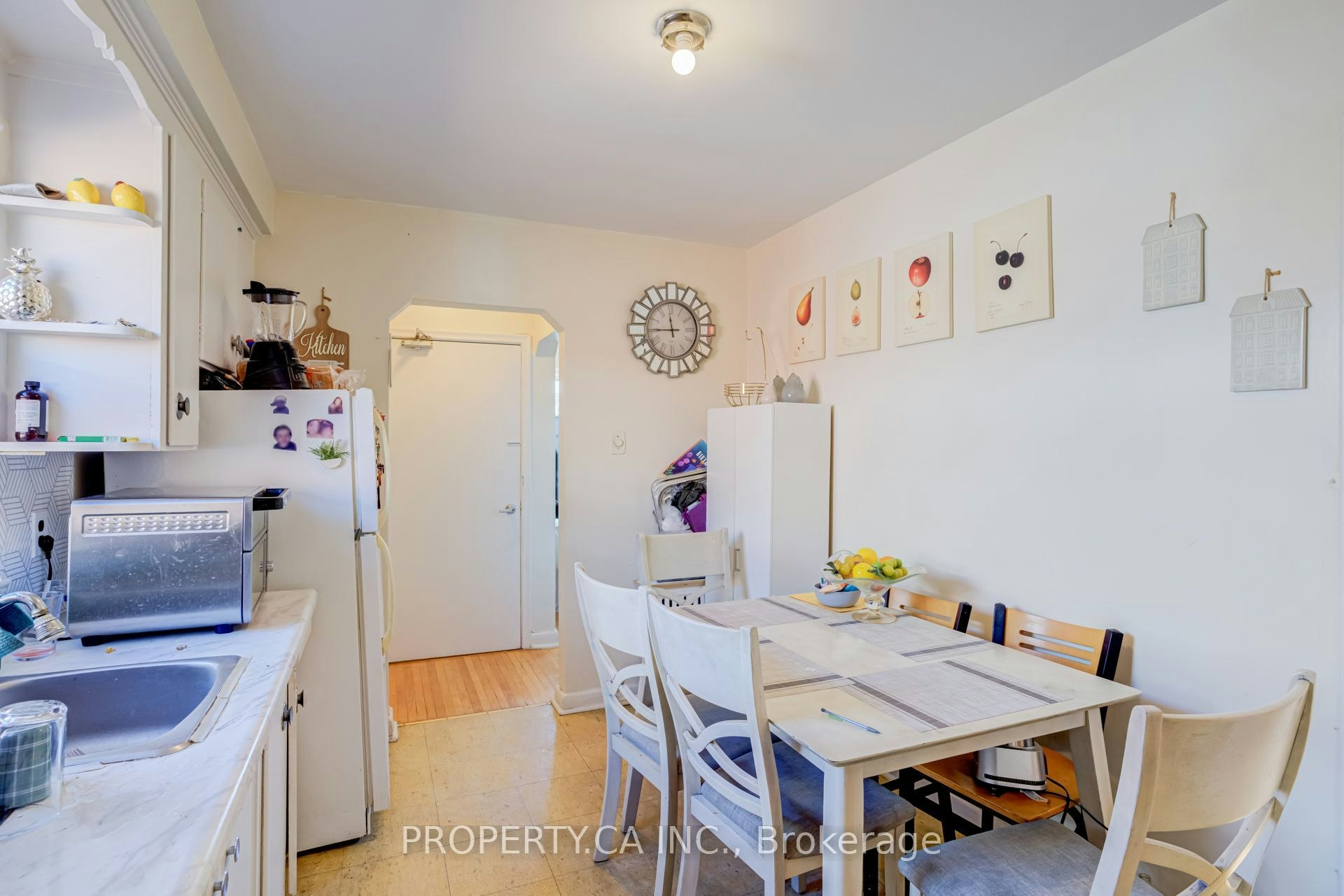 3-606 Harvie Avenue, Toronto, ON, M6E 4M1 - 9