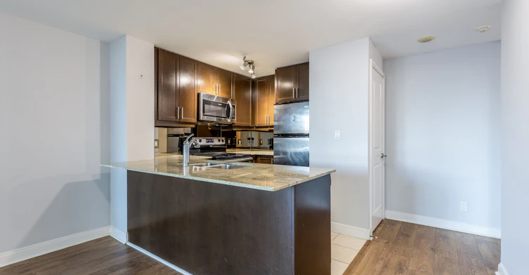 310-70 Absolute Avenue, Mississauga, ON, L4Z 0A4 - 4
