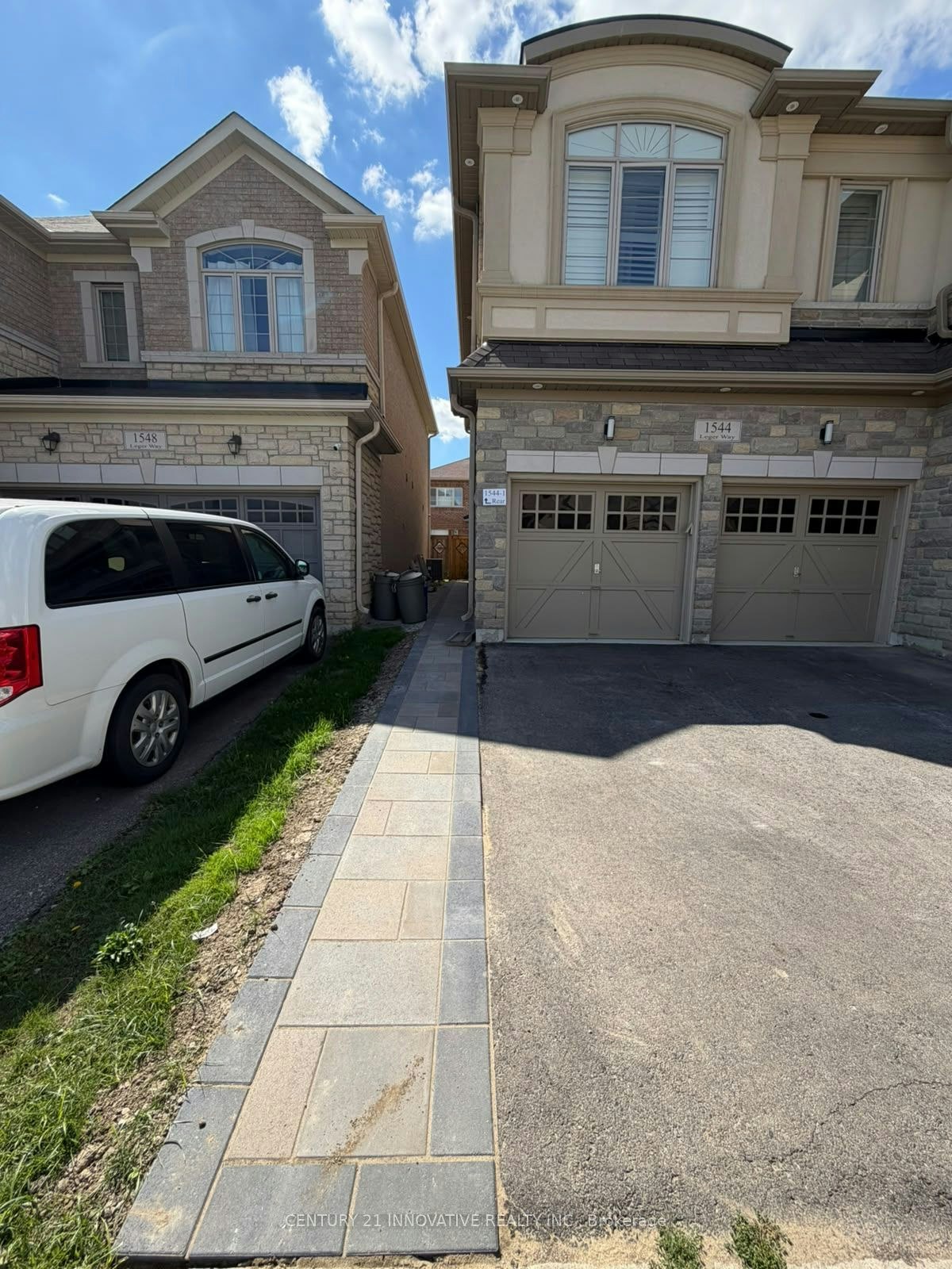 1544 Leger Way, Milton, ON, L9E 1H4 - 2