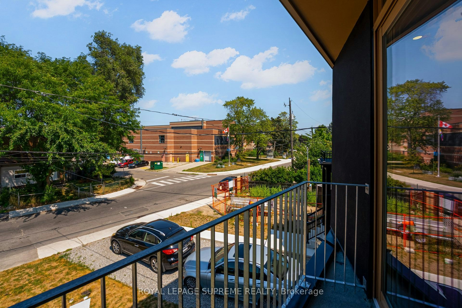 3-101 Bernice Crescent, Toronto, ON, M6N 1W7 - 17