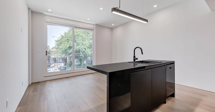 3-101 Bernice Crescent, Toronto, ON, M6N 1W7 - 9