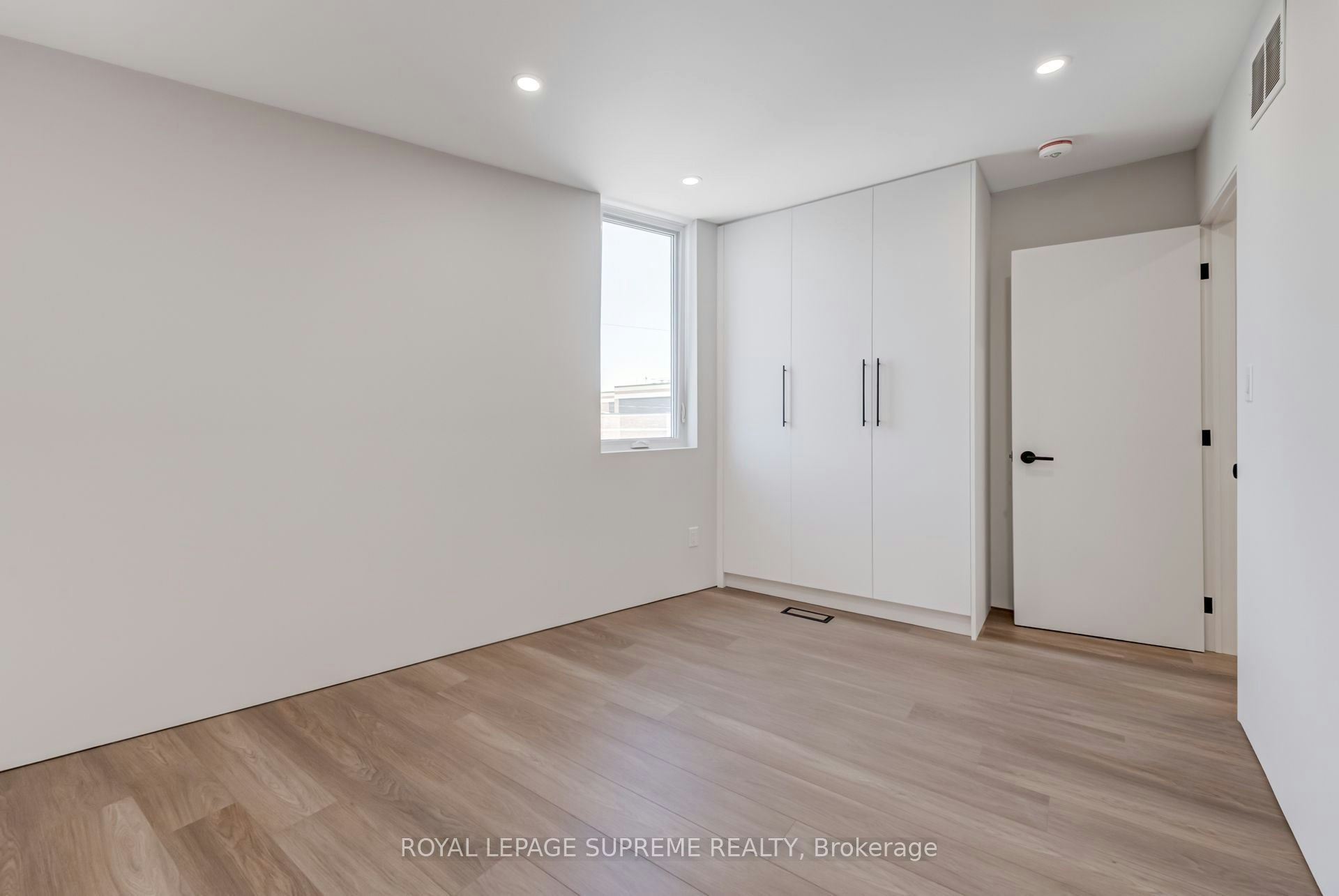 3-101 Bernice Crescent, Toronto, ON, M6N 1W7 - 25