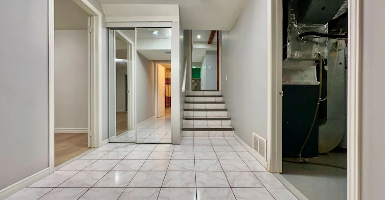 Lower Level-13 Milford Crescent, Brampton, ON, L6S 3E3 - 16