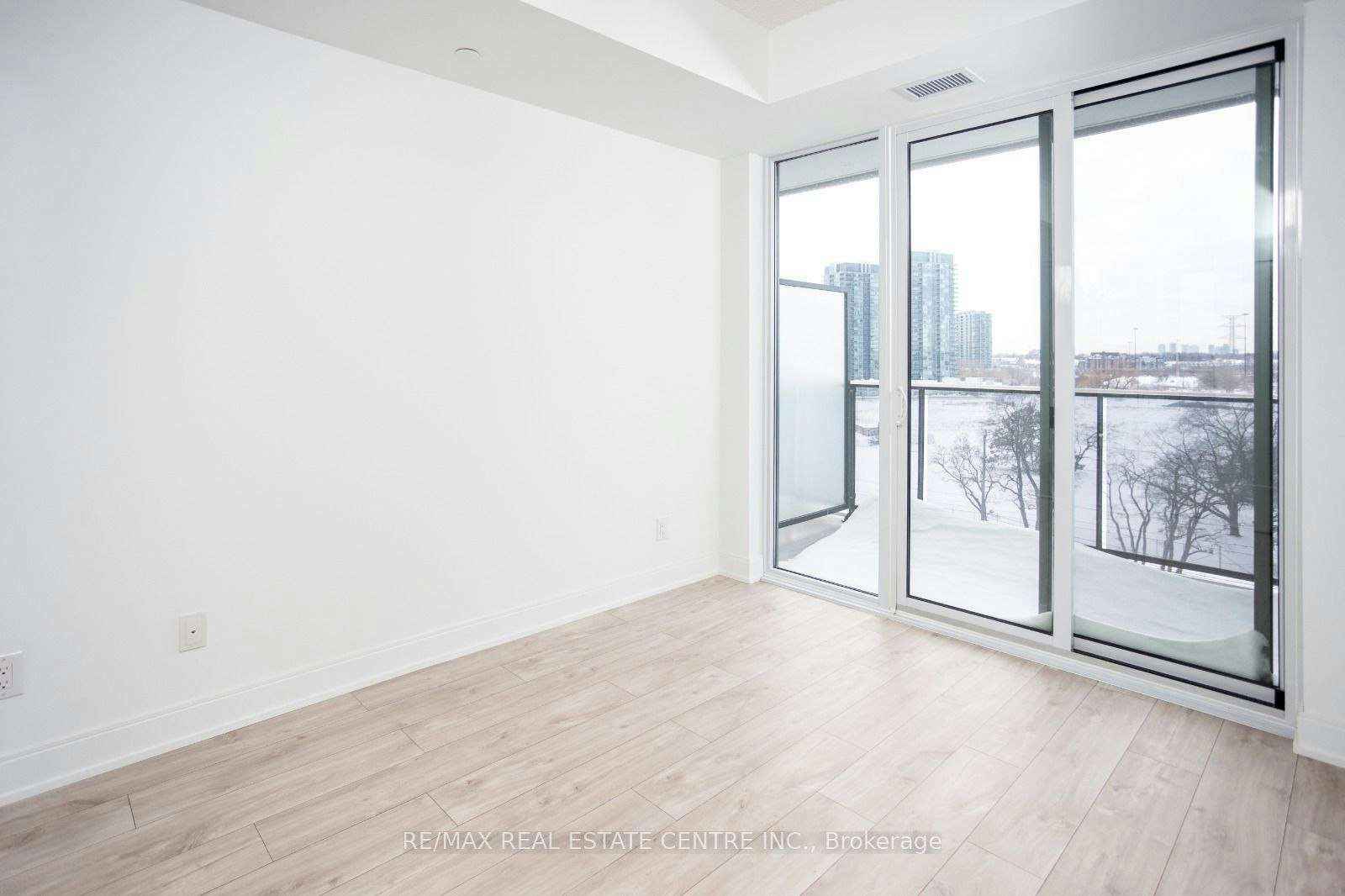 701-70 Annie Craig Drive, Toronto, ON, M8V 0C4 - 10