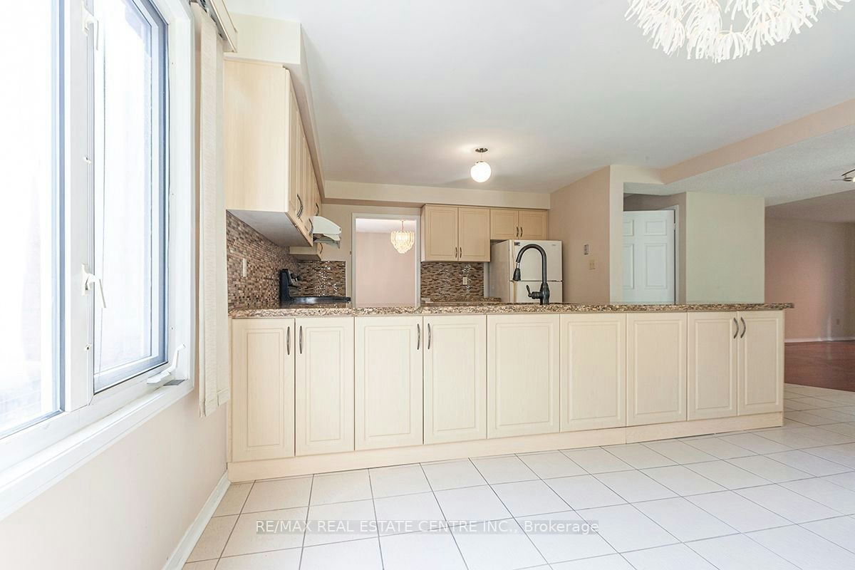 3679 Loyalist Drive, Mississauga, ON, L5L 4S9 - 15
