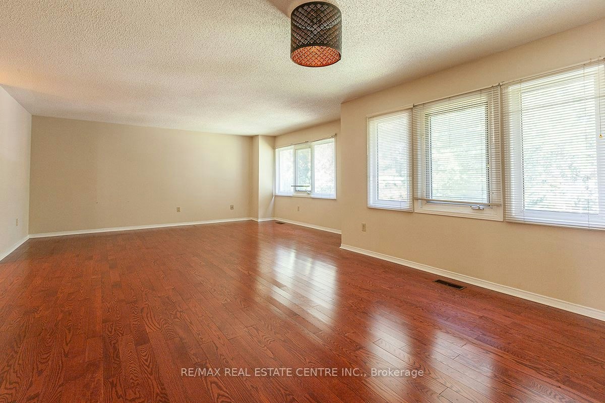 3679 Loyalist Drive, Mississauga, ON, L5L 4S9 - 30