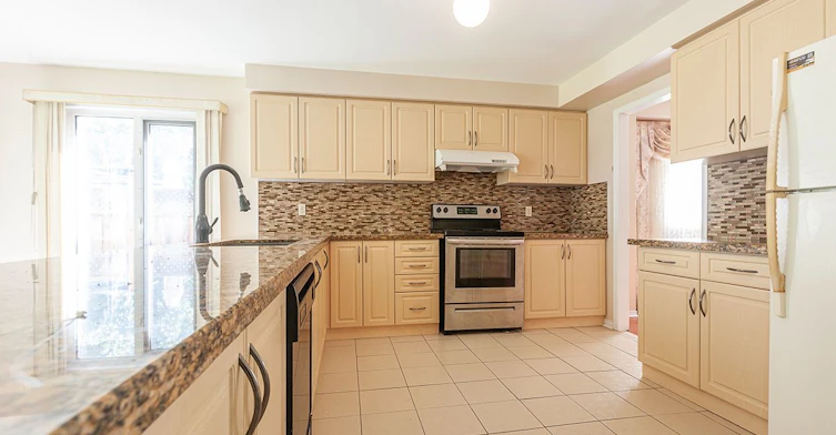 3679 Loyalist Drive, Mississauga, ON, L5L 4S9 - 12