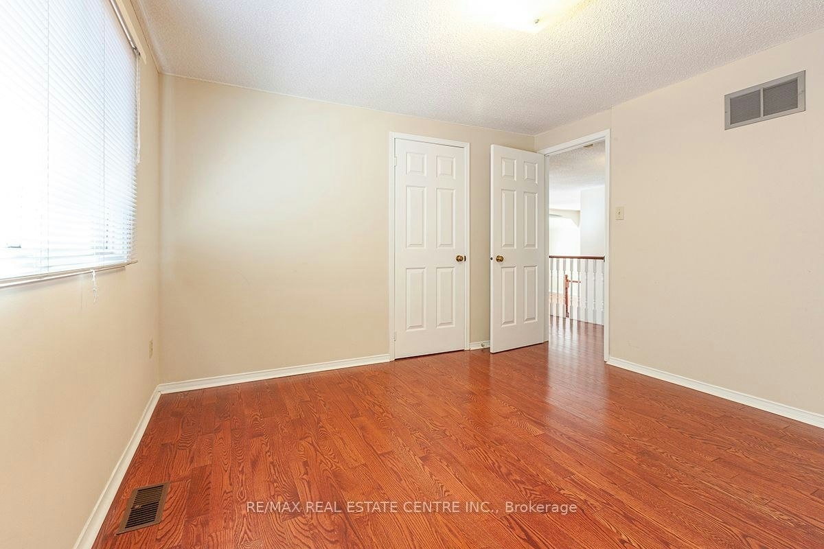 3679 Loyalist Drive, Mississauga, ON, L5L 4S9 - 41