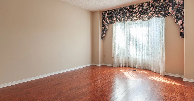 3679 Loyalist Drive, Mississauga, ON, L5L 4S9 - 4