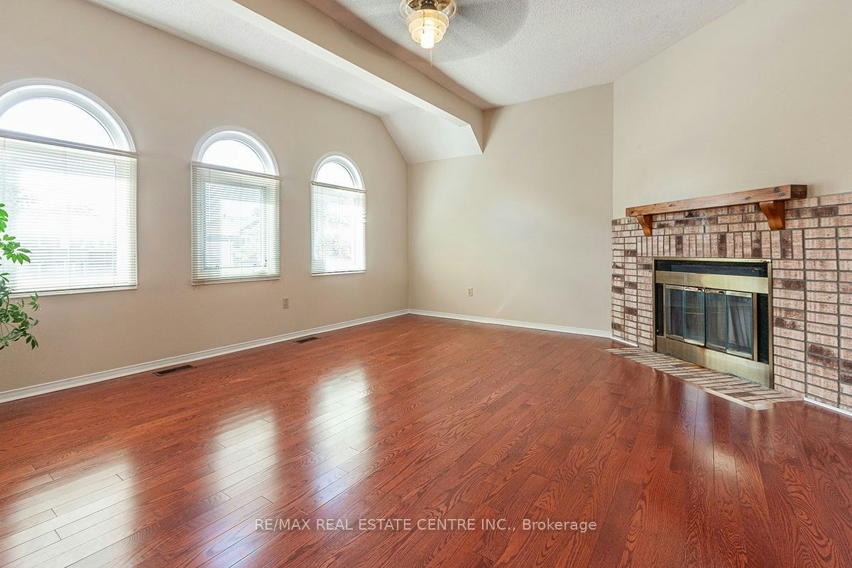 3679 Loyalist Drive, Mississauga, ON, L5L 4S9 - 26