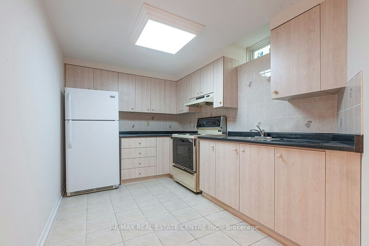 3679 Loyalist Drive, Mississauga, ON, L5L 4S9 - 49