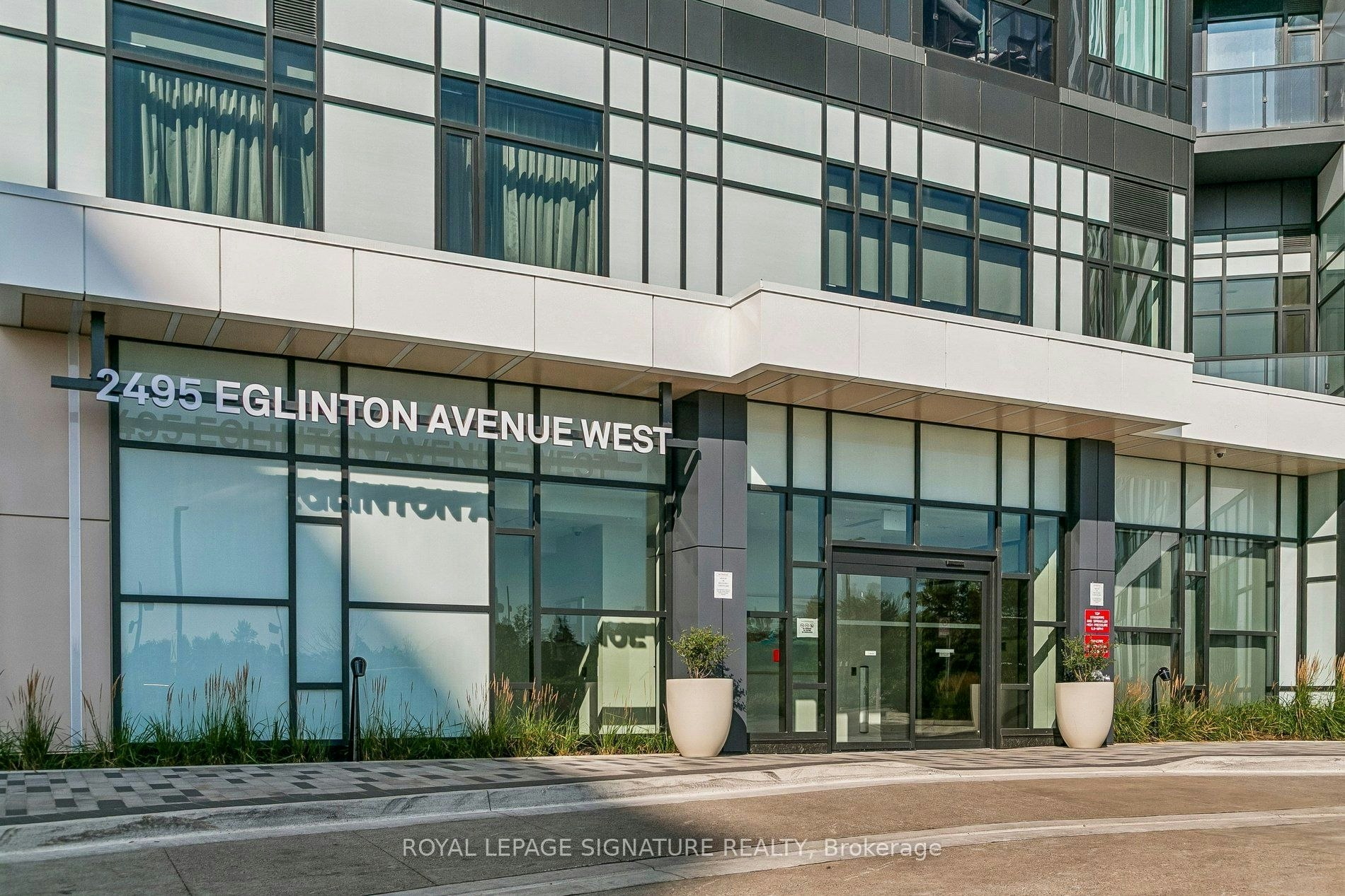 2503-2495 Eglinton Avenue W, Mississauga, ON, L5M 2T2 - 2