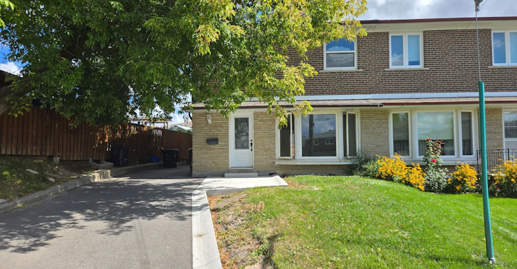 13 Faulkner Crescent, Toronto, ON, M9M 2B9