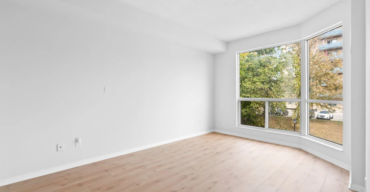 311-2511 Lakeshore Road W, Oakville, ON, L6L 6L9 - 18