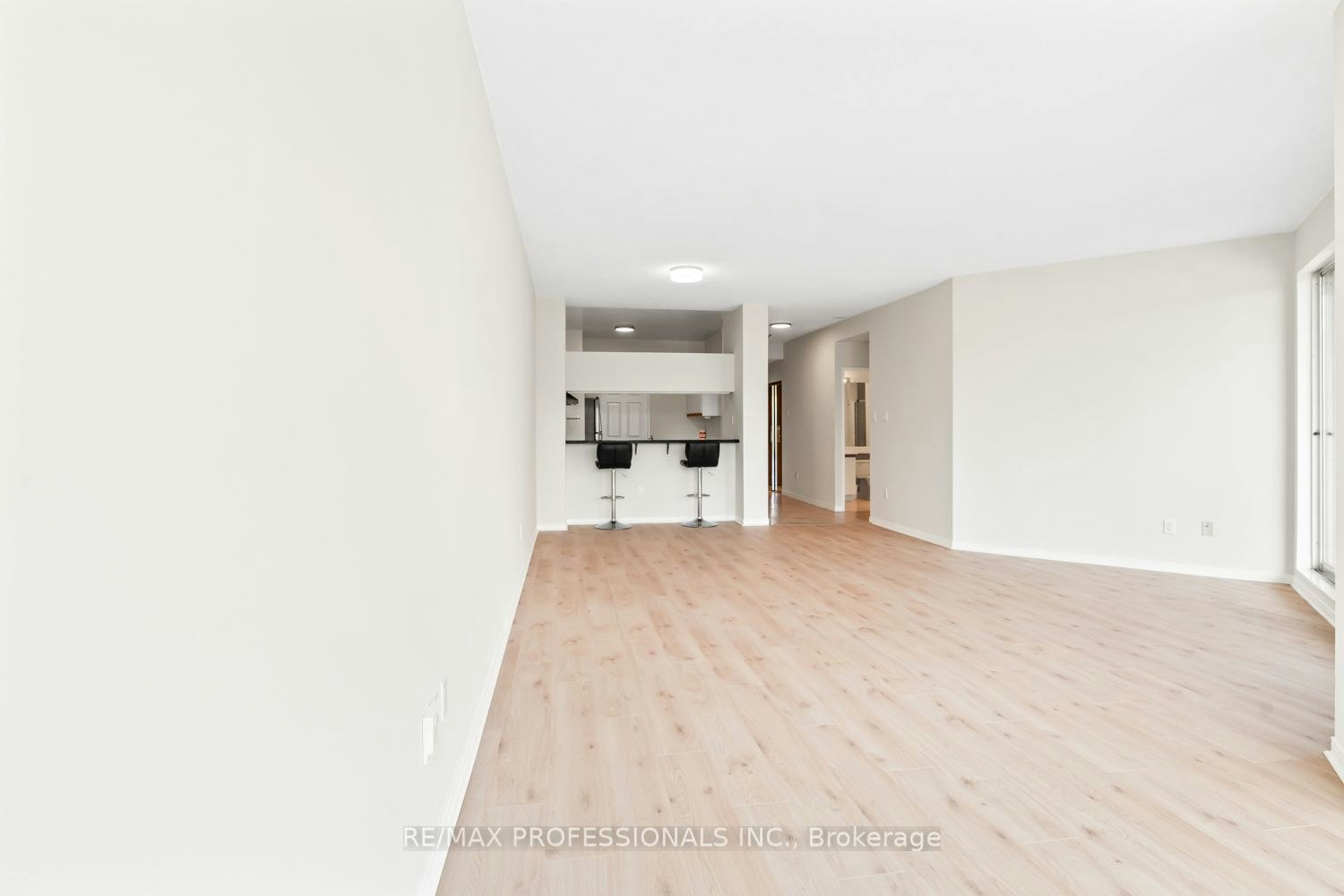 311-2511 Lakeshore Road W, Oakville, ON, L6L 6L9 - 9
