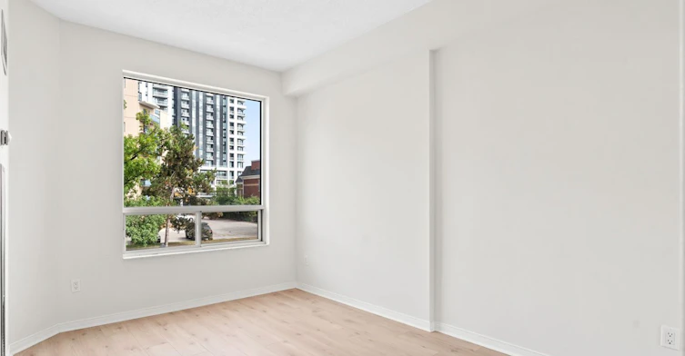 311-2511 Lakeshore Road W, Oakville, ON, L6L 6L9 - 24