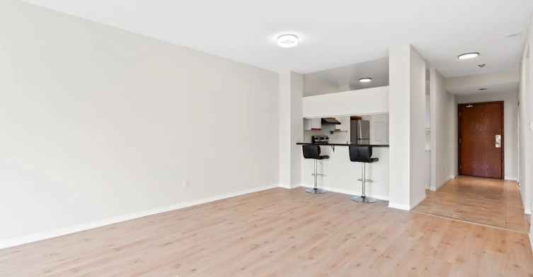 311-2511 Lakeshore Road W, Oakville, ON, L6L 6L9 - 11