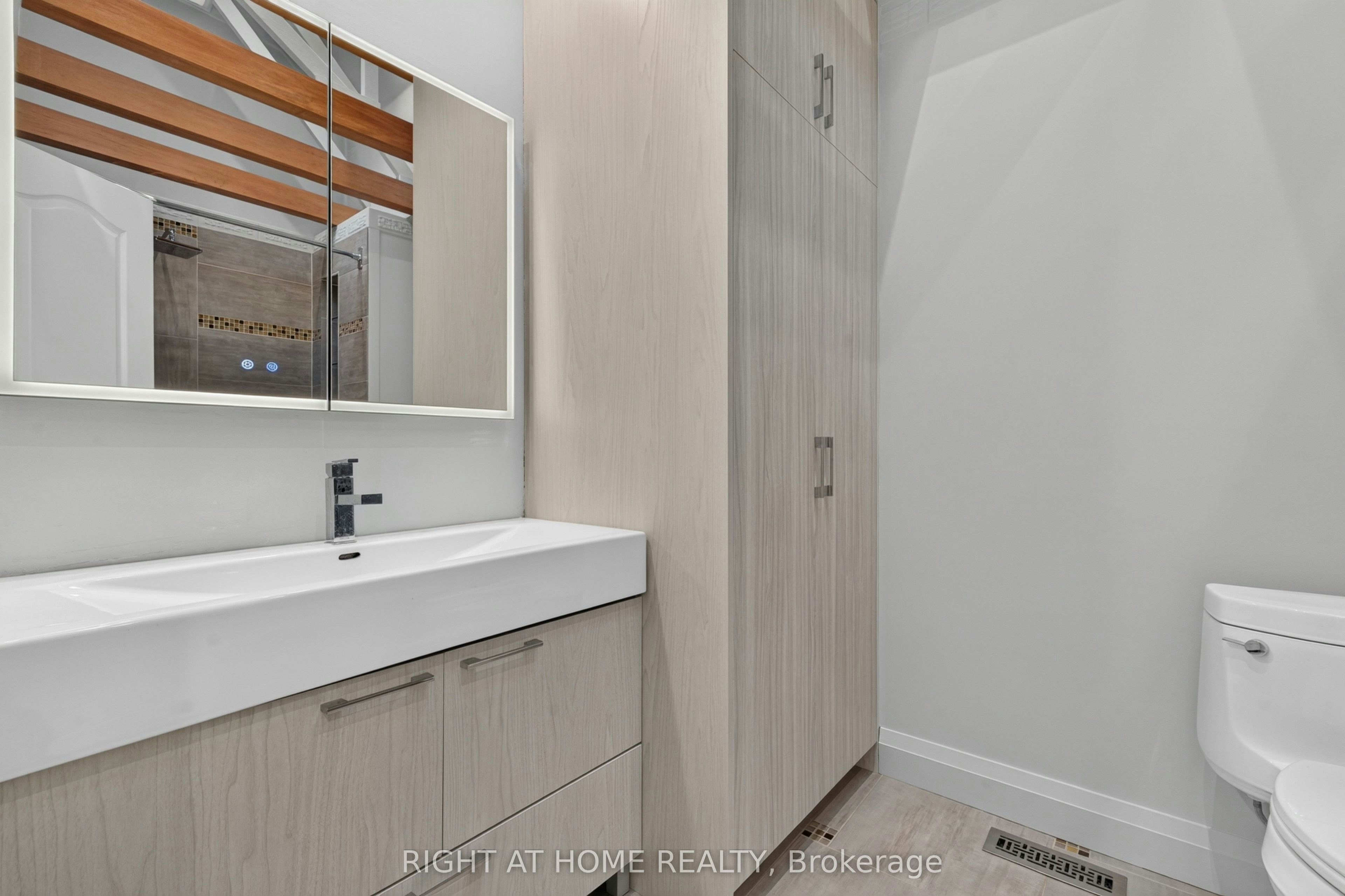 3361 Rhonda Valley, Mississauga, ON, L5A 3G1 - 21