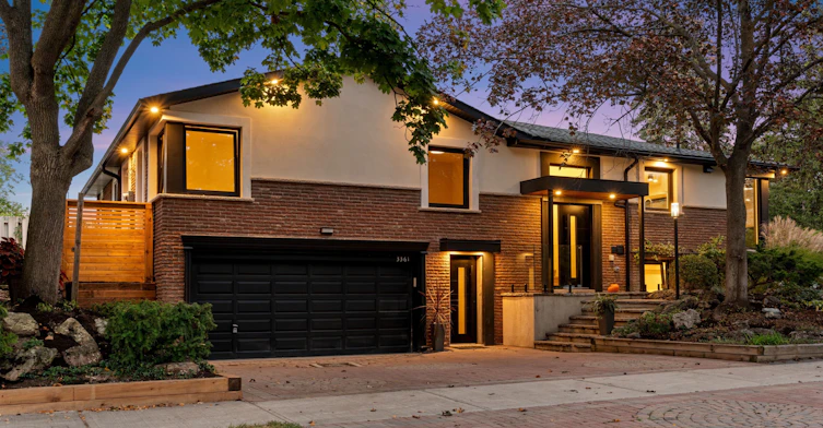 3361 Rhonda Valley, Mississauga, ON, L5A 3G1 - 4