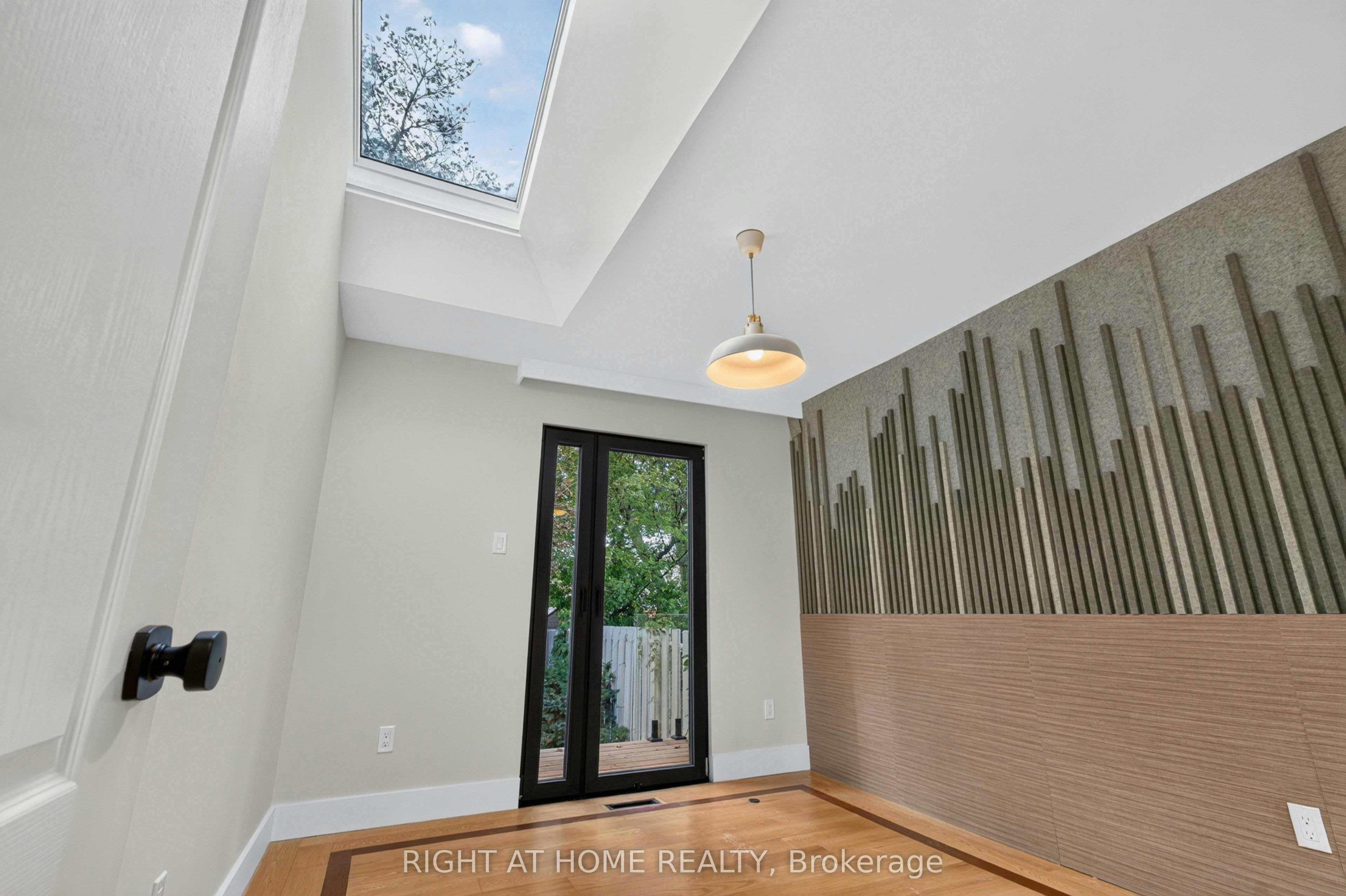 3361 Rhonda Valley, Mississauga, ON, L5A 3G1 - 17