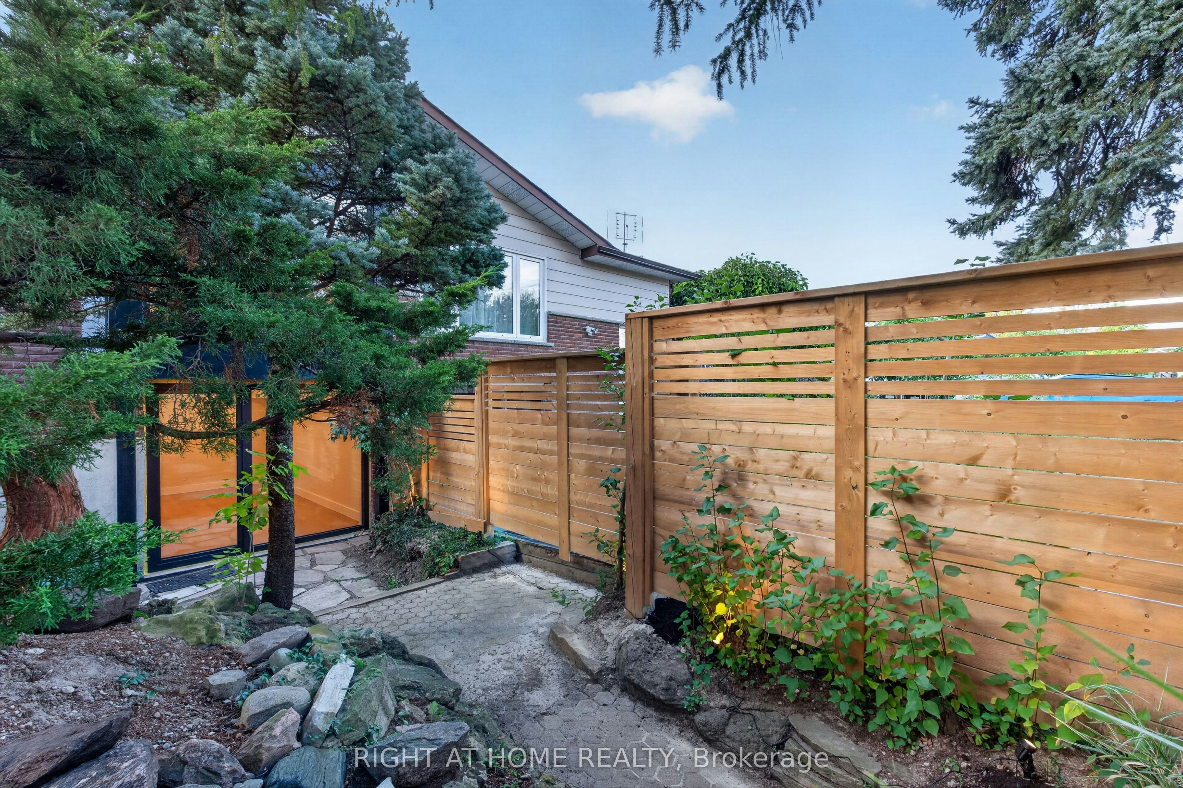 3361 Rhonda Valley, Mississauga, ON, L5A 3G1 - 32