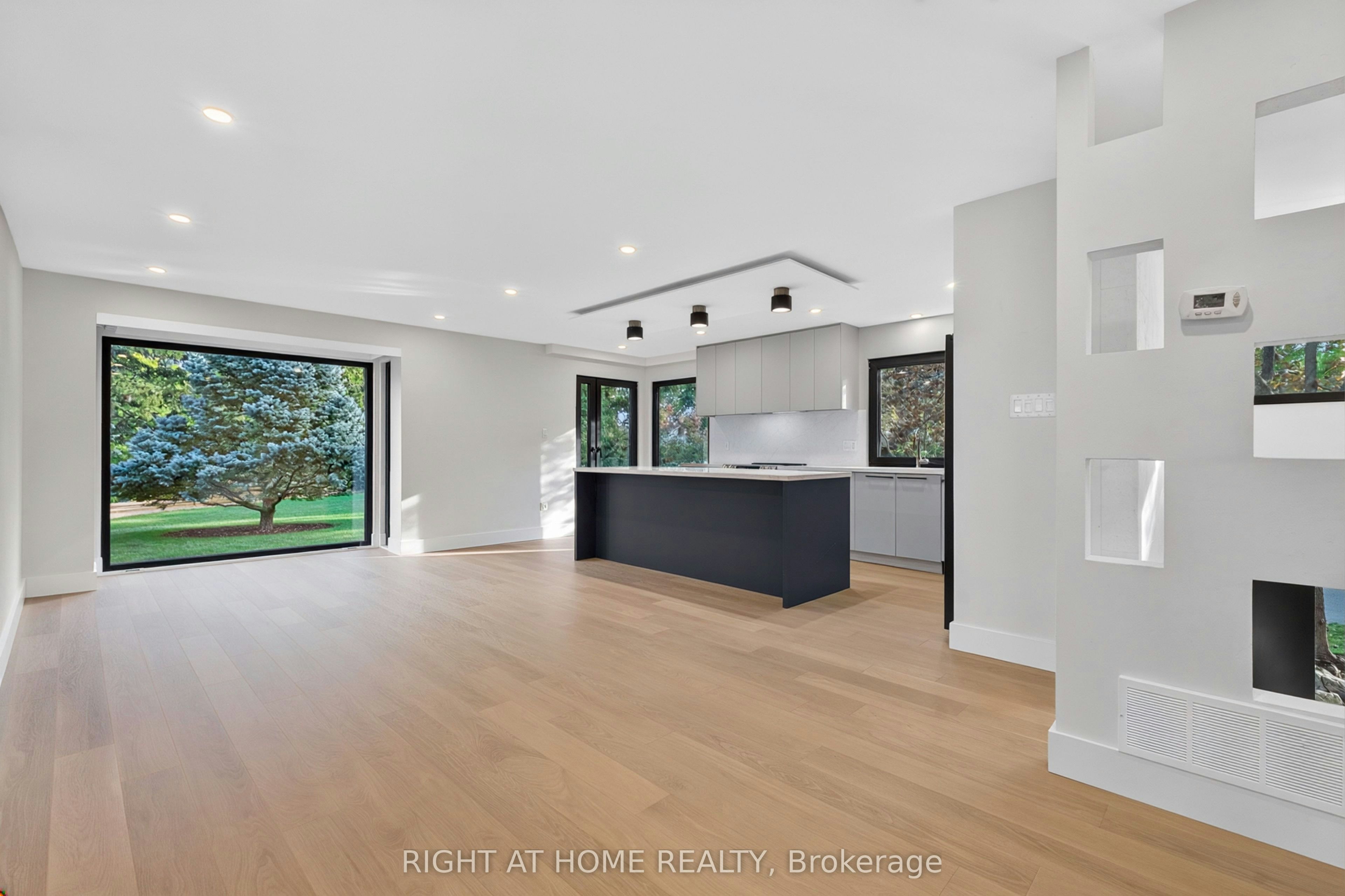 3361 Rhonda Valley, Mississauga, ON, L5A 3G1 - 7